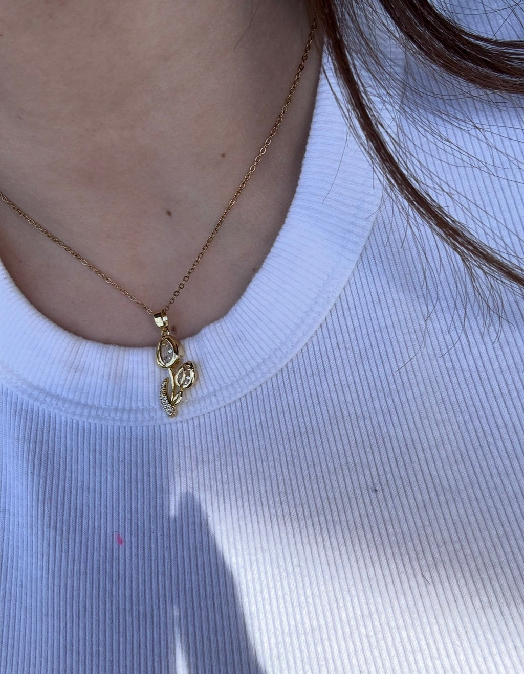 Tulipán Necklaces